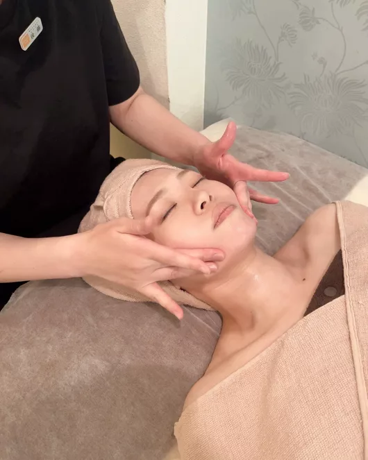 【페이셔얼】모공 깔끔 페이셔얼 60분 (클리어 스킨케어)